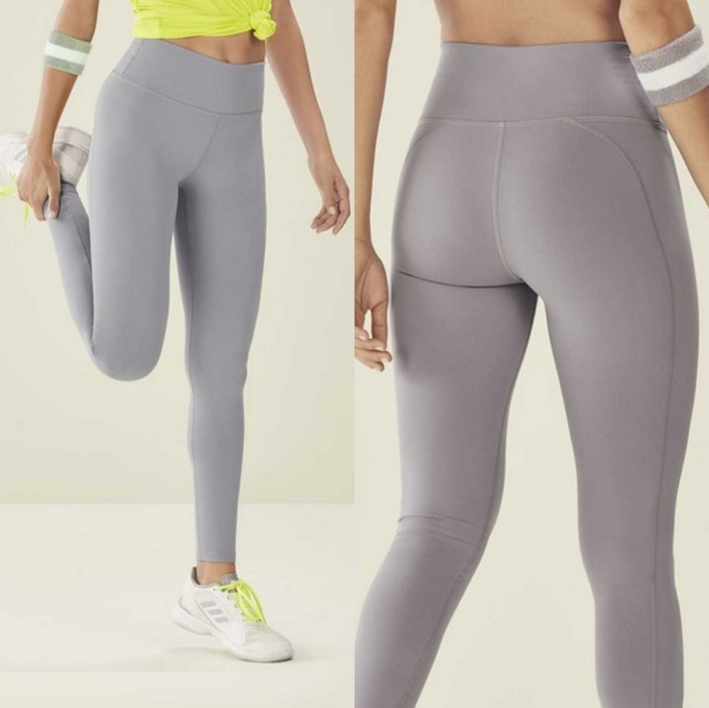 High-Waisted PowerHold Legging - M / Short | 25